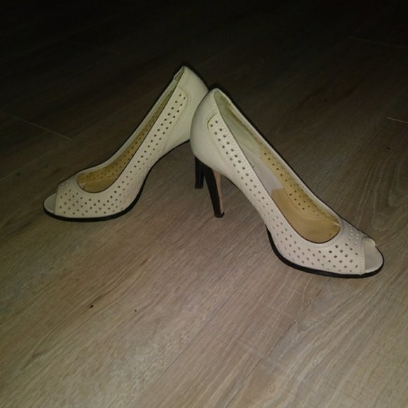 Michael Kors Leather Heels - Picture 1 of 6